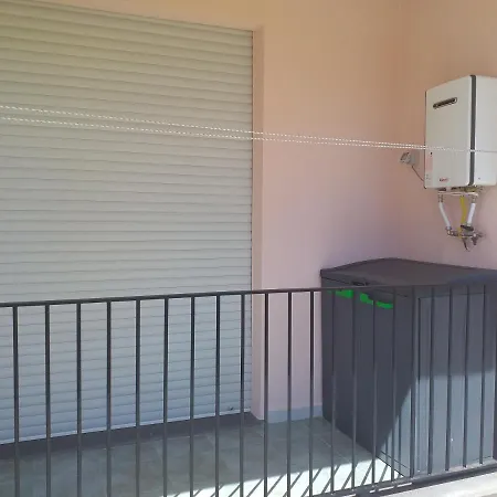 Orange House דירה *