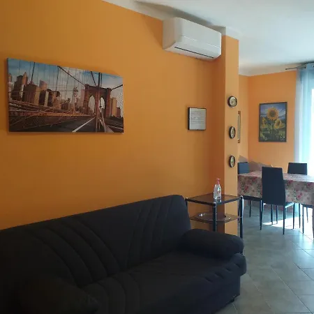 Orange House דירה *